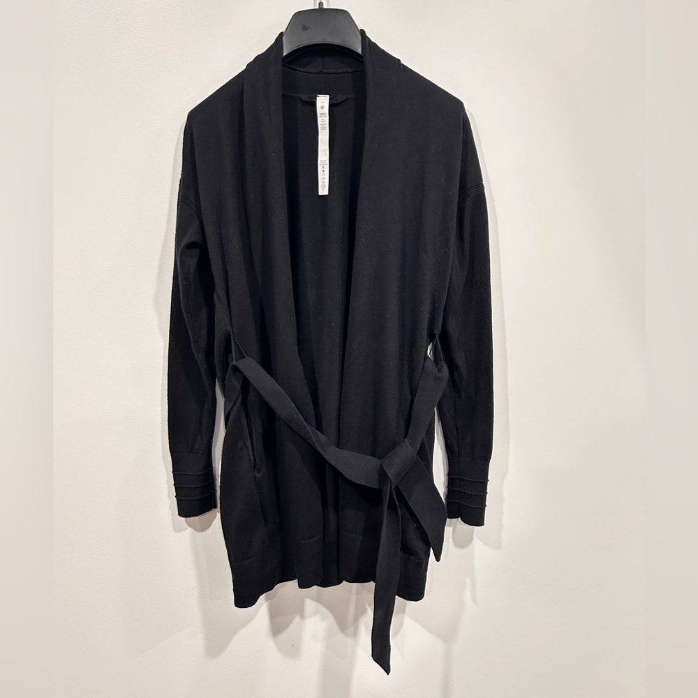 Lululemon cardigan with tie